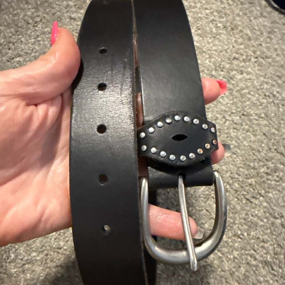 Frye and Co. Black Leather Studded Buckle Belt S